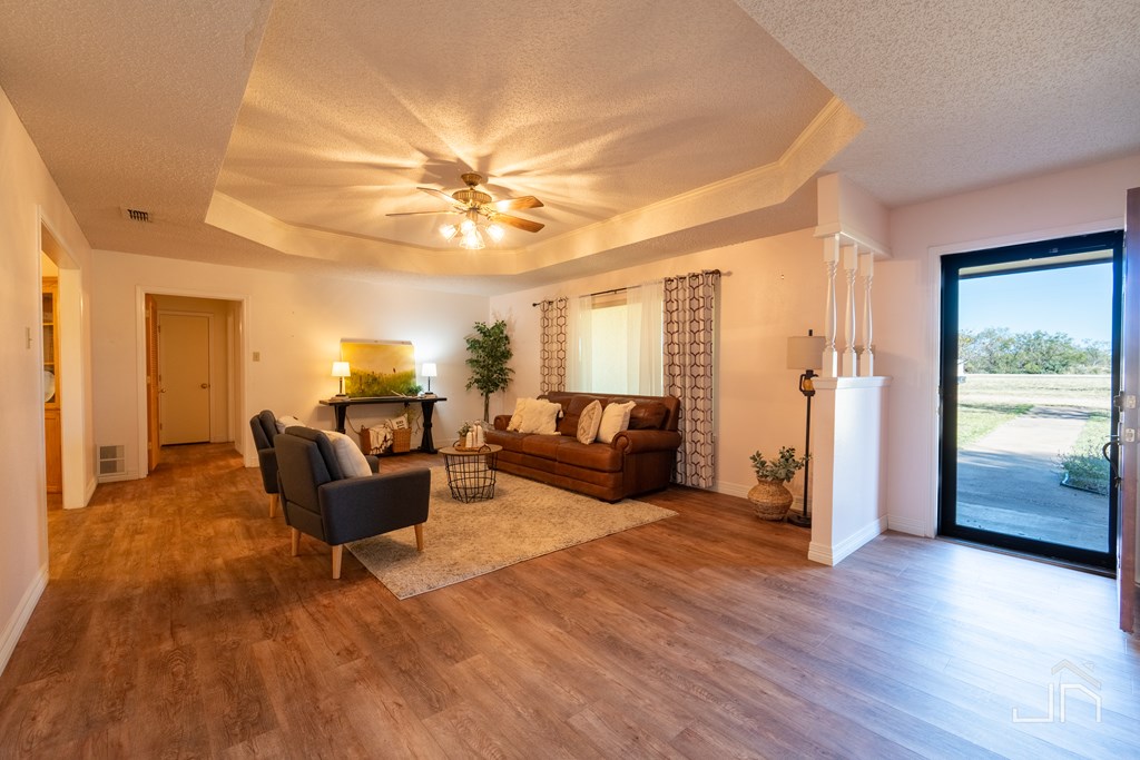 4681 S Jarratt Rd, San Angelo, Texas, 76905, United States, 4 Bedrooms Bedrooms, ,2 BathroomsBathrooms,Residential,For Sale,4681 S Jarratt Rd,1673393
