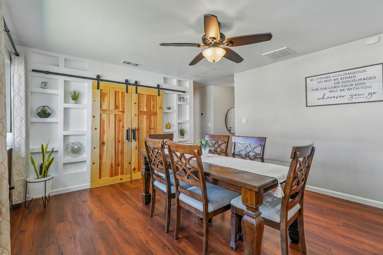 Sacramento, California, 95841, United States, 4 Bedrooms Bedrooms, ,2 BathroomsBathrooms,Residential,For Sale,1924634