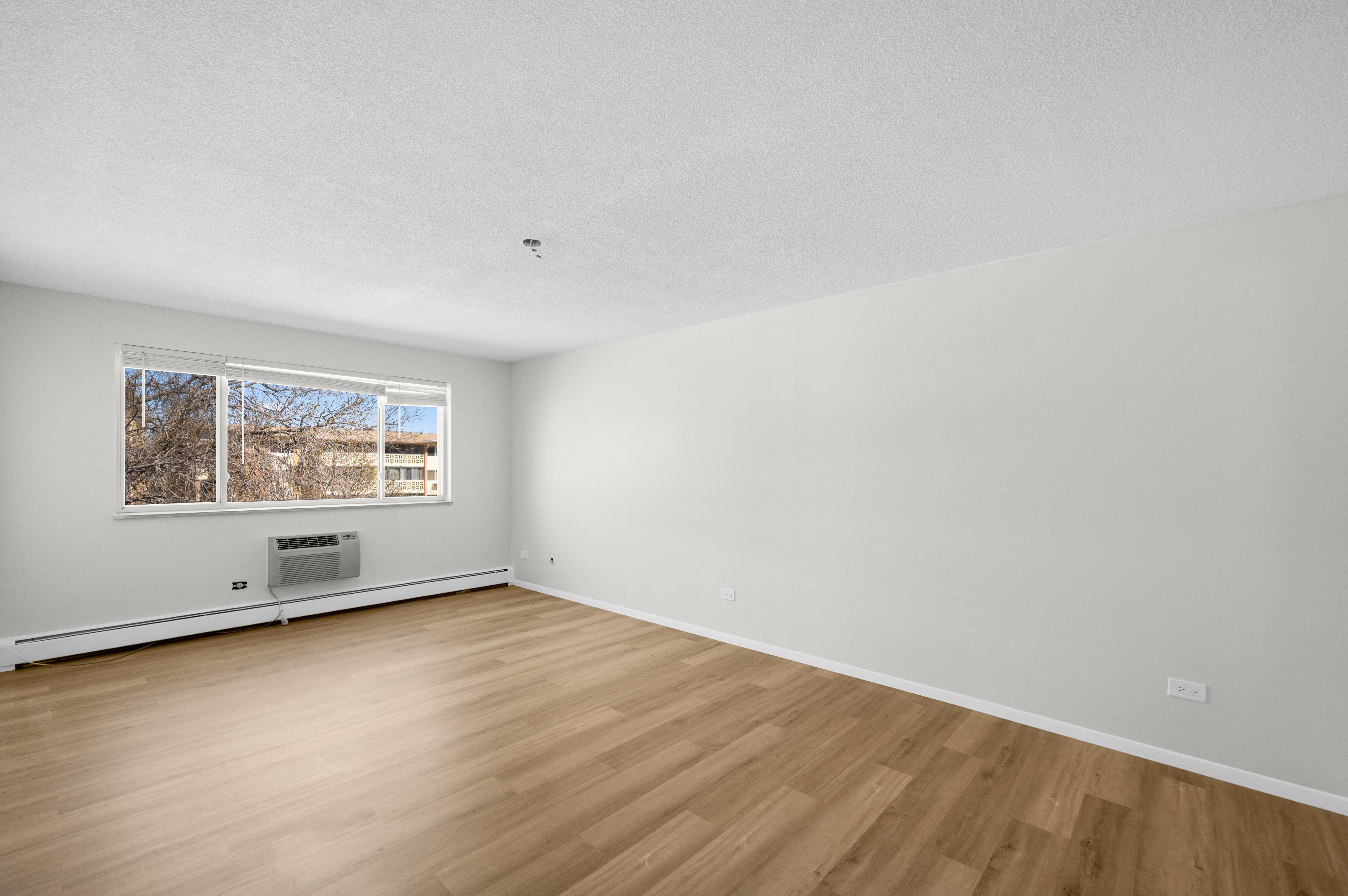  675 S Alton Way, Denver, CO, 80247 - 物件實景