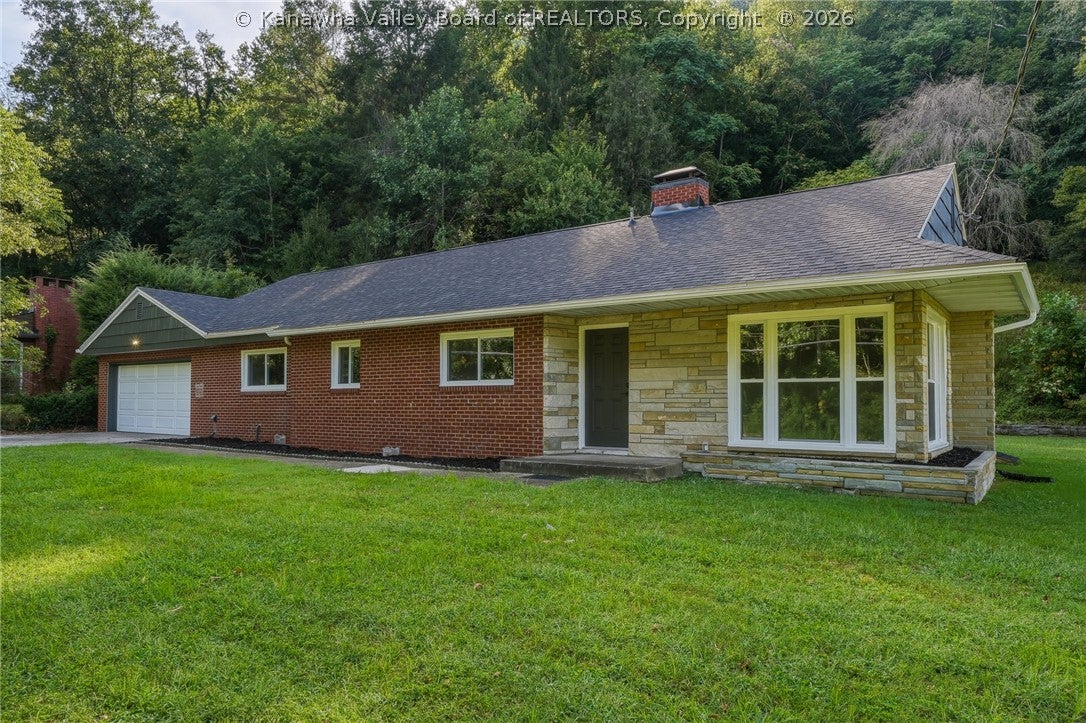 Chappell Rd, Charleston, WV 25304