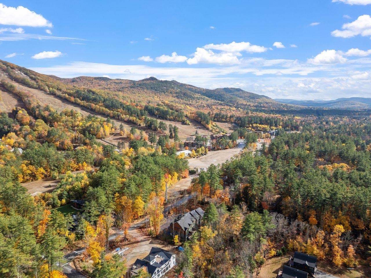 Conway, New Hampshire, 03860, United States, 4 Bedrooms Bedrooms, ,5 BathroomsBathrooms,Residential,For Sale,1991555