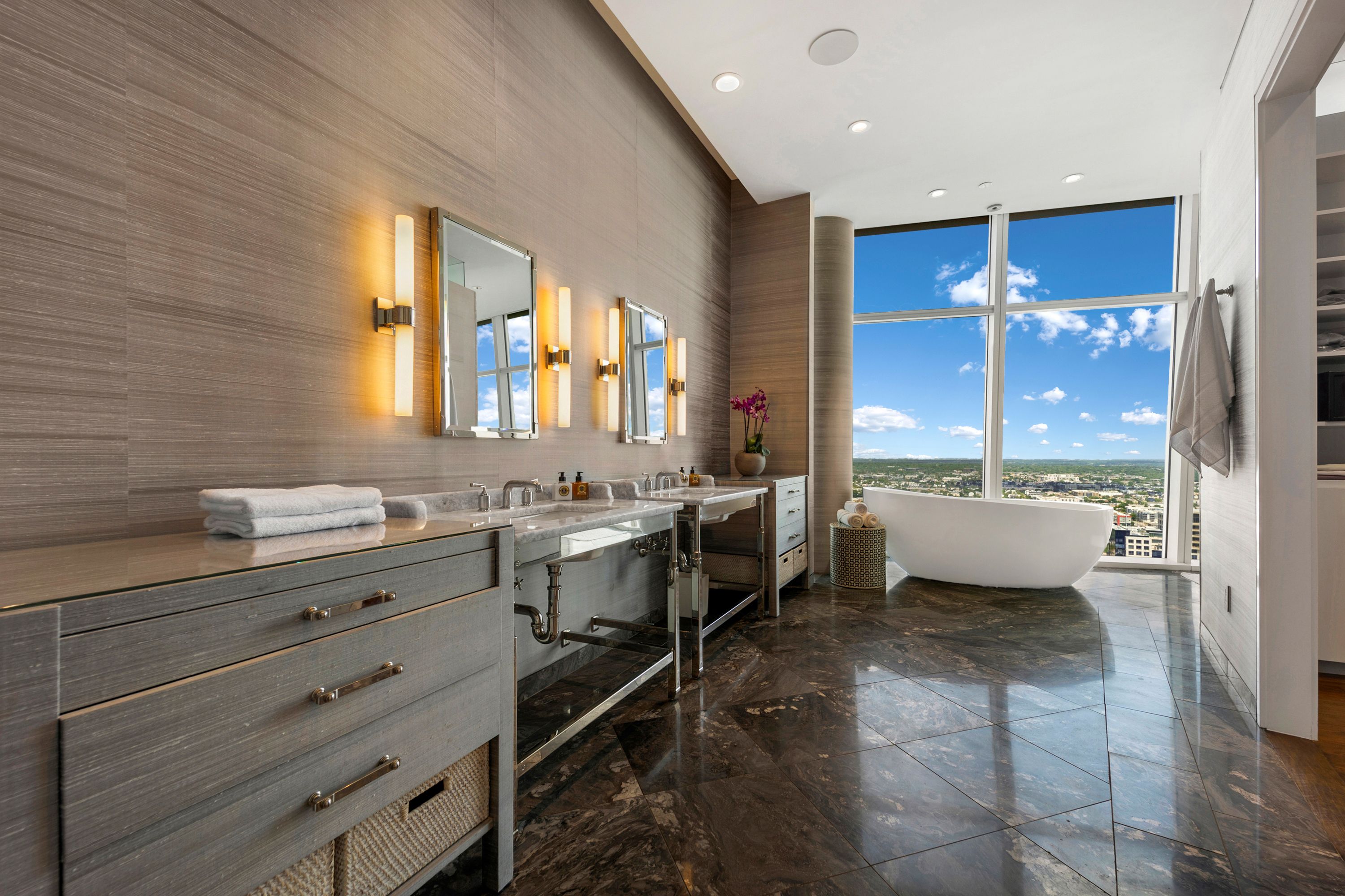  Luxury Highrise with Unparalleled Panoramic Views of Dallas Skyline - 物件實景