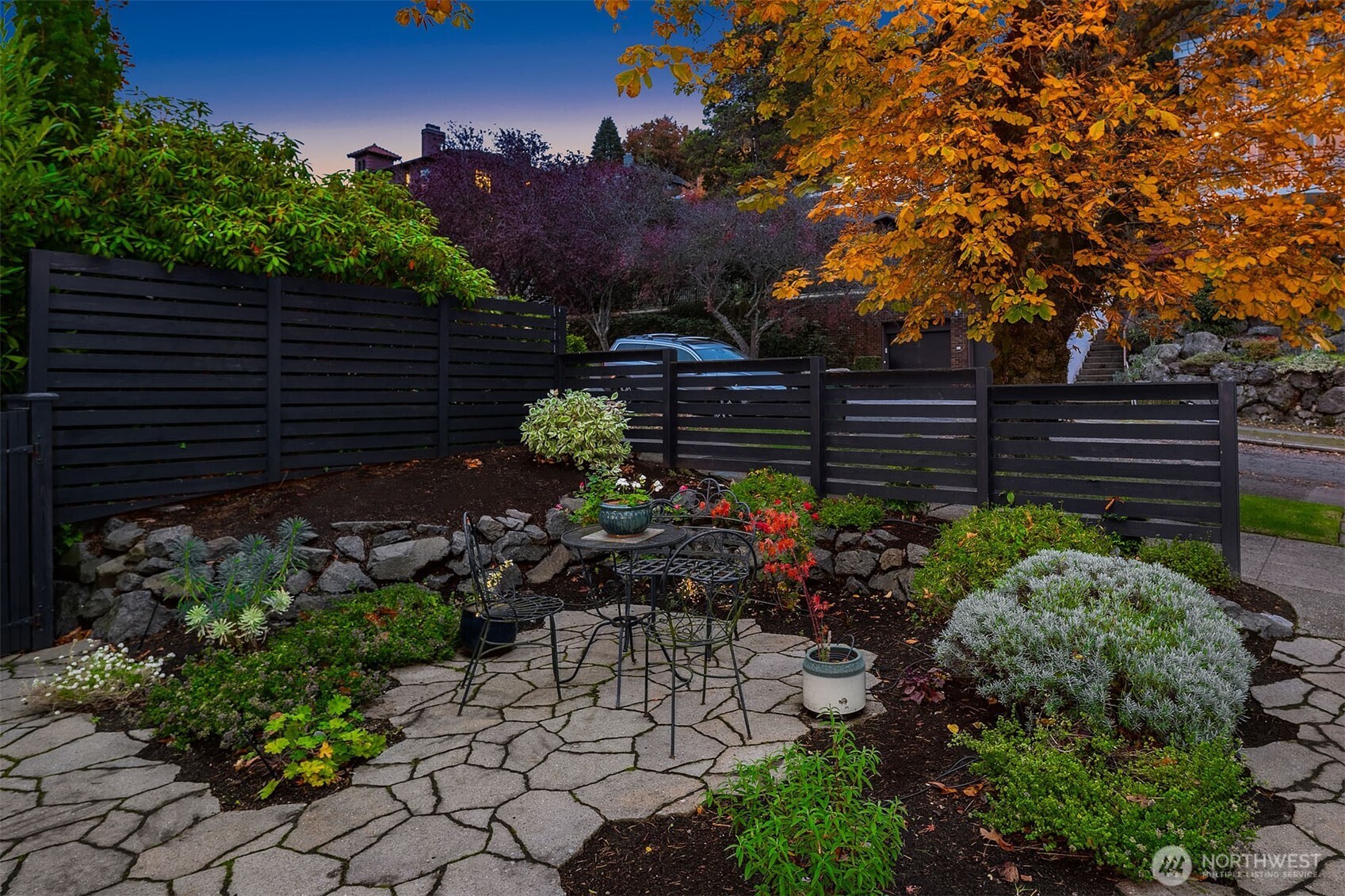 Seattle, Washington, 98119, United States, 4 Bedrooms Bedrooms, ,3 BathroomsBathrooms,Residential,For Sale,1989541