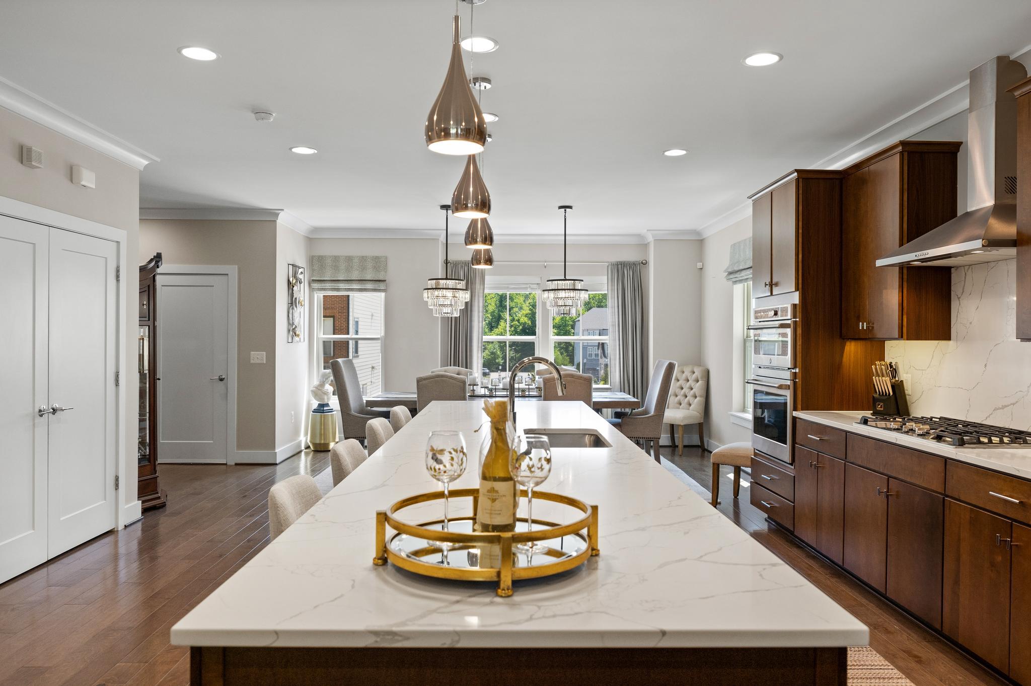  7774 Belvale Drive, Alexandria, VA, 22315 - 物件實景