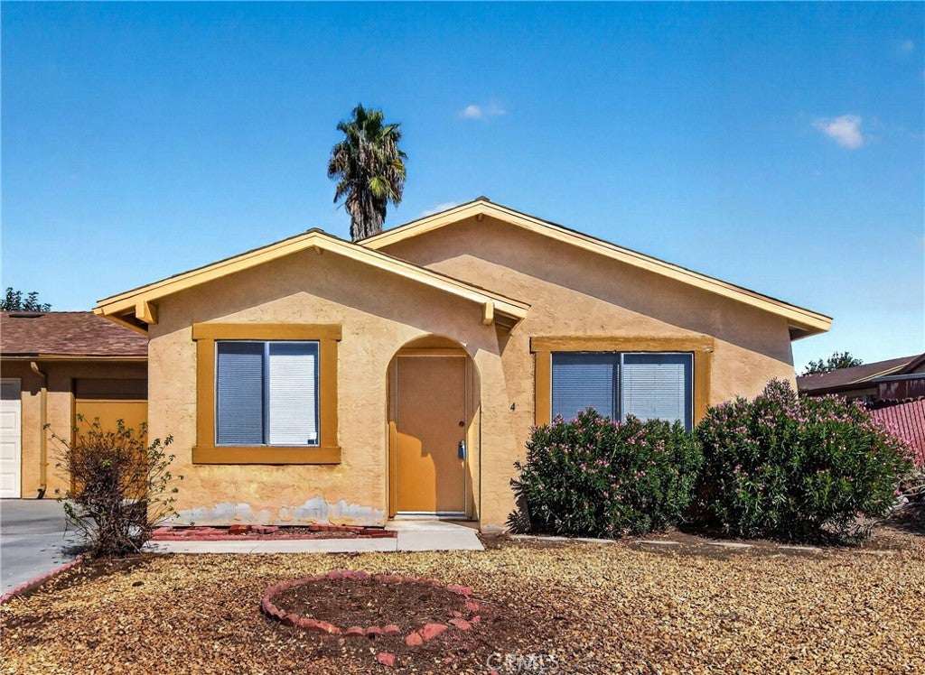 Oakland Ave, Hemet, CA 92545 #1
