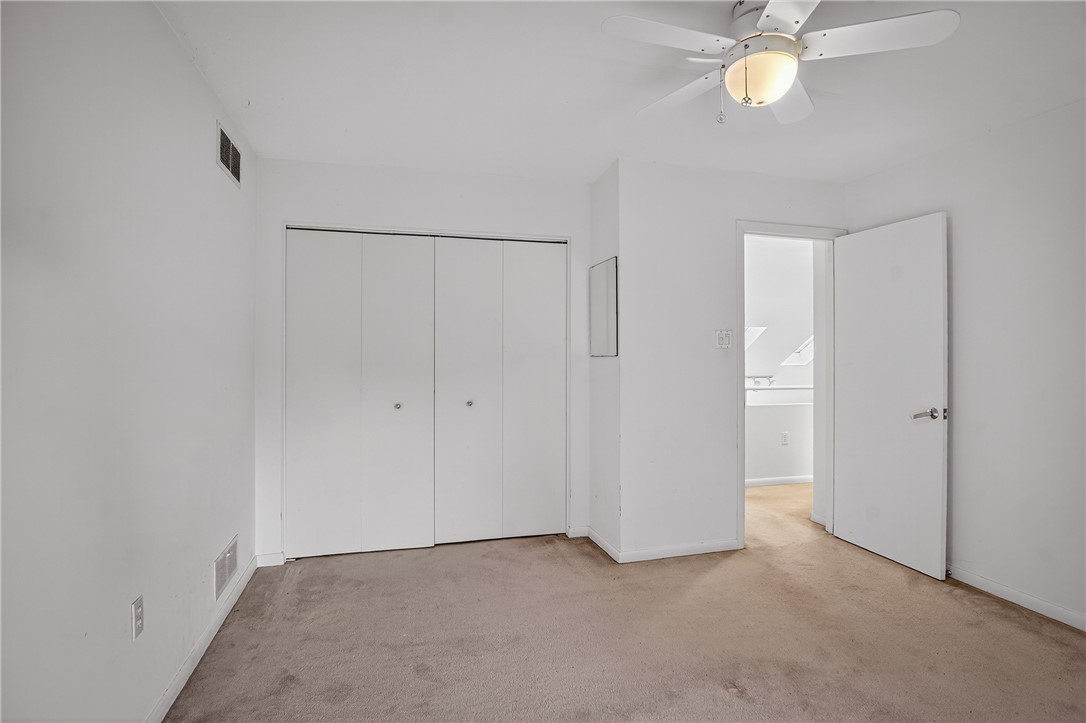 Cranberry Twp, Pennsylvania, 16066, United States, 3 Bedrooms Bedrooms, ,3 BathroomsBathrooms,Residential,For Sale,1932228