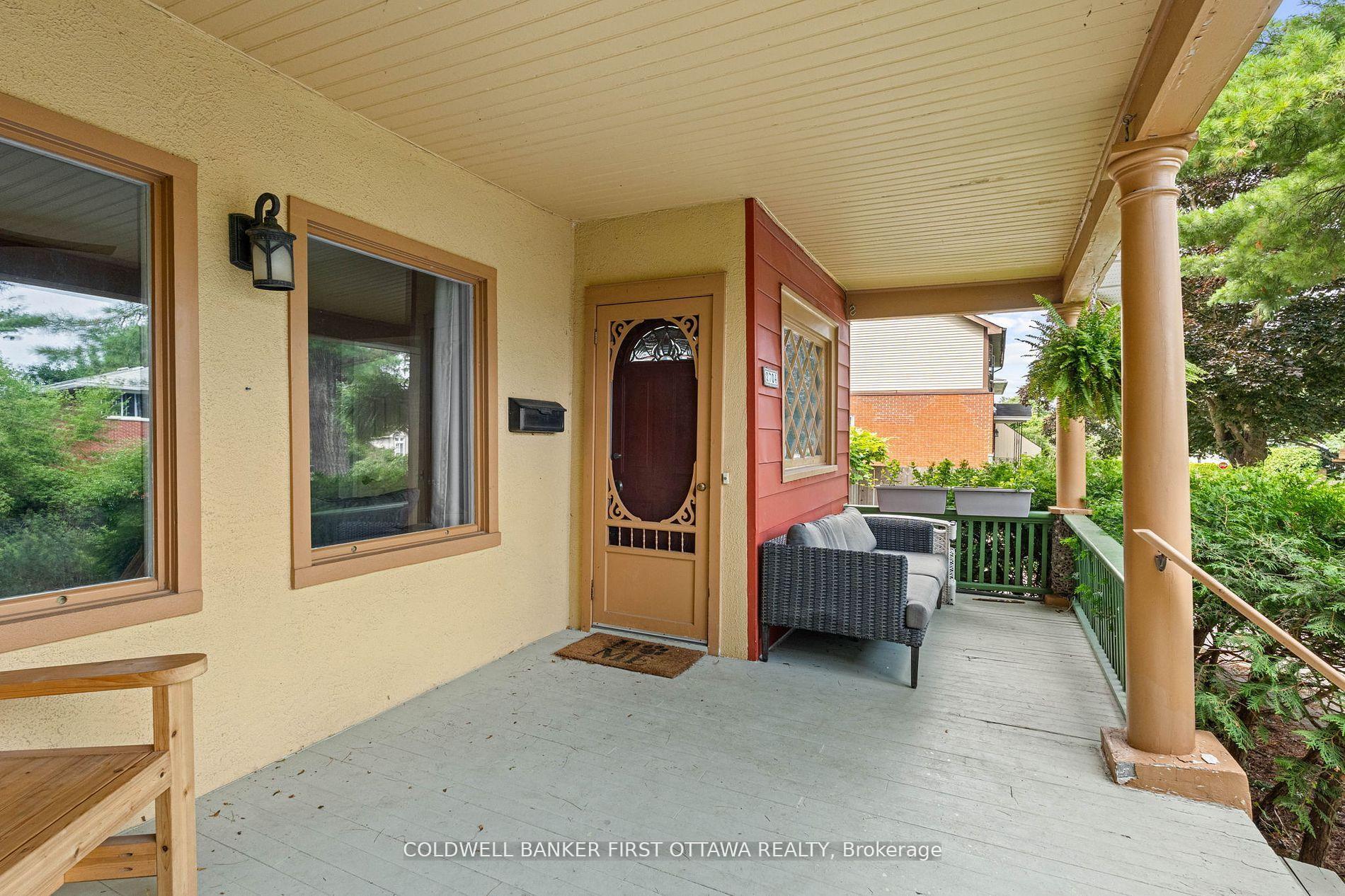 BRITANNIA - LINCOLN HEIGHTS AND AREA, Ontario, K2B 6Y5, CA, 3 Bedrooms Bedrooms, ,Residential,For Sale,1950856