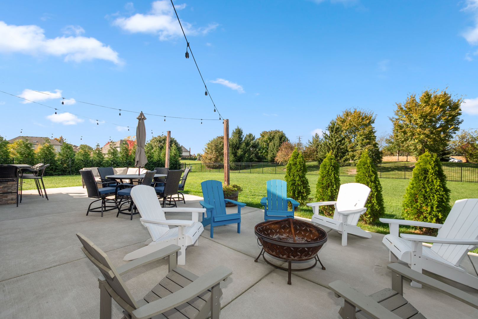 New Lenox, Illinois, 60451, United States, 4 Bedrooms Bedrooms, ,3 BathroomsBathrooms,Residential,For Sale,1984250