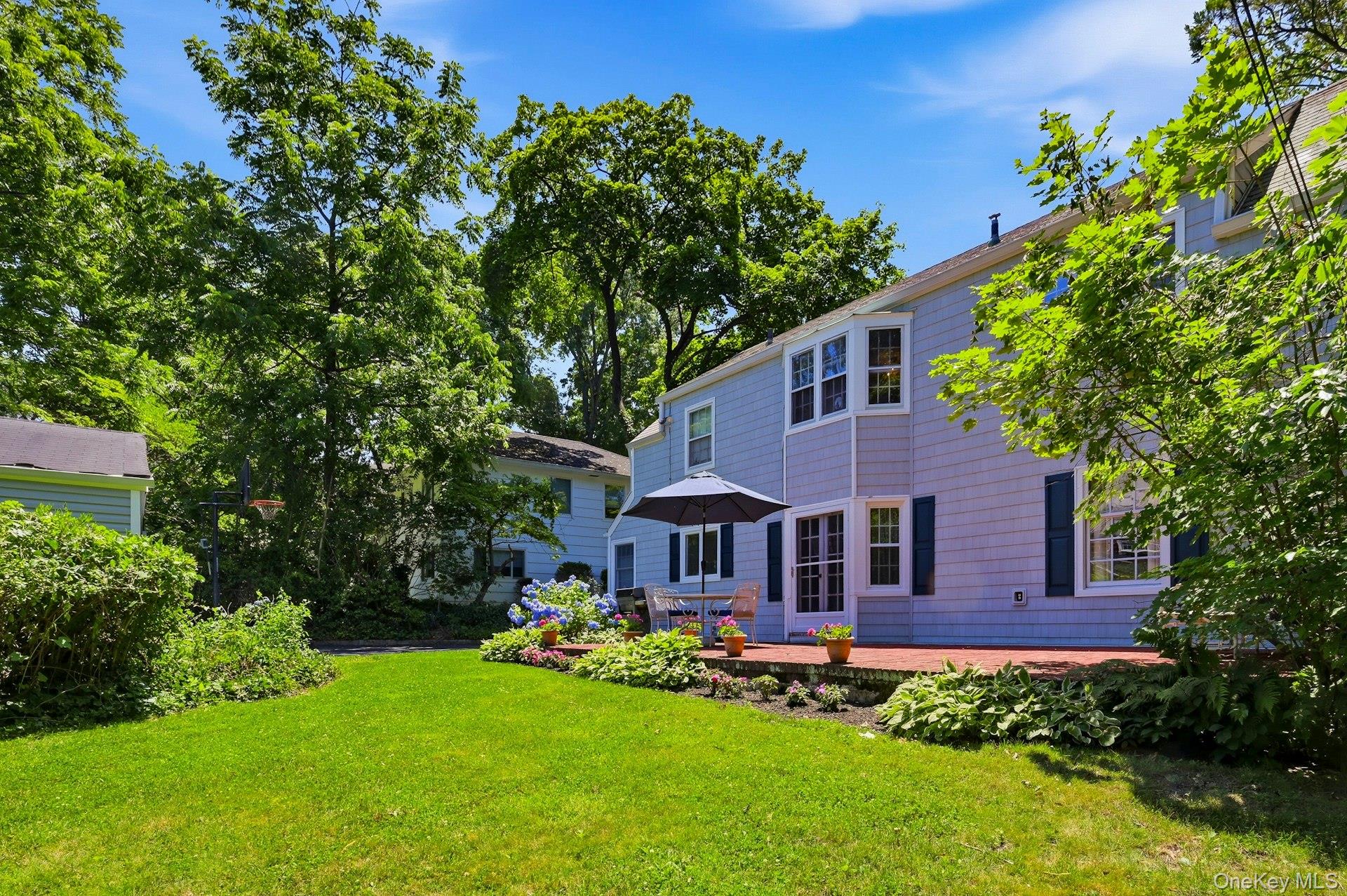  17 Monfort Road, Port Washington, NY, 11050 - 物件實景