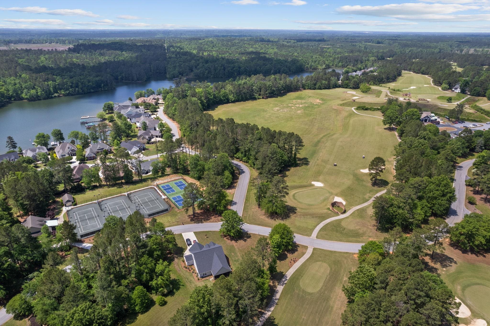 Ninety Six, South Carolina, 29666, United States, 4 Bedrooms Bedrooms, ,4 BathroomsBathrooms,Residential,For Sale,1792432