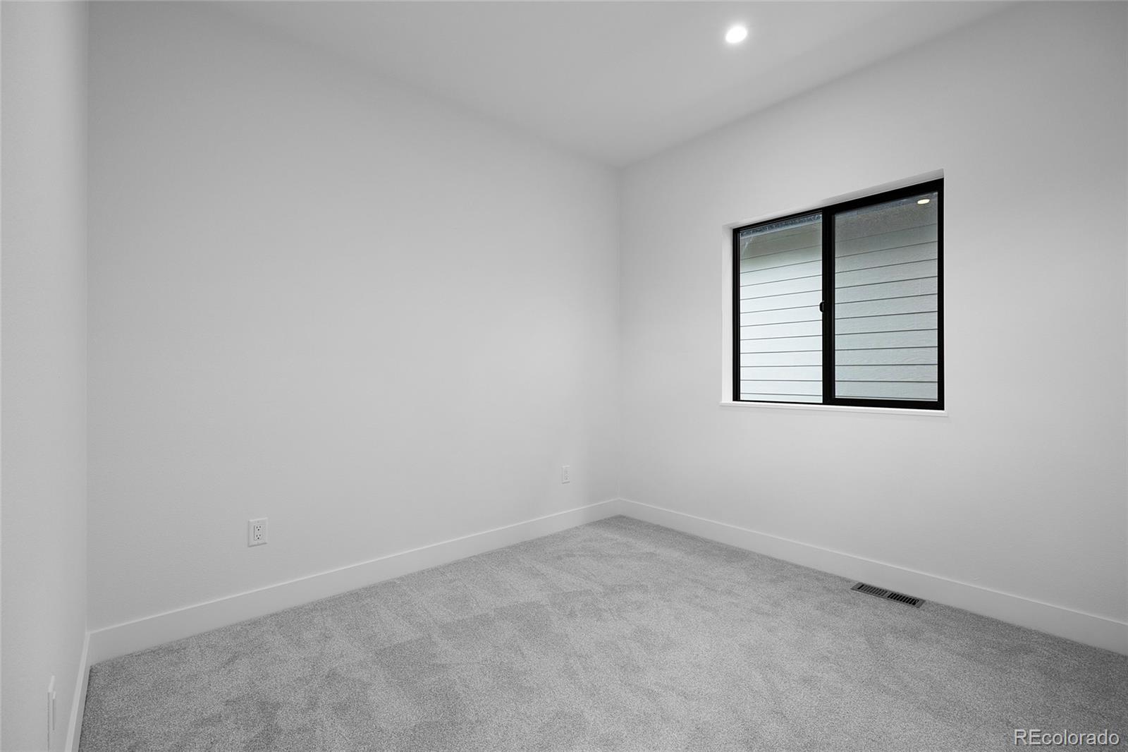 Denver, Colorado, 80214, United States, 3 Bedrooms Bedrooms, ,4 BathroomsBathrooms,Residential,For Sale,1890753