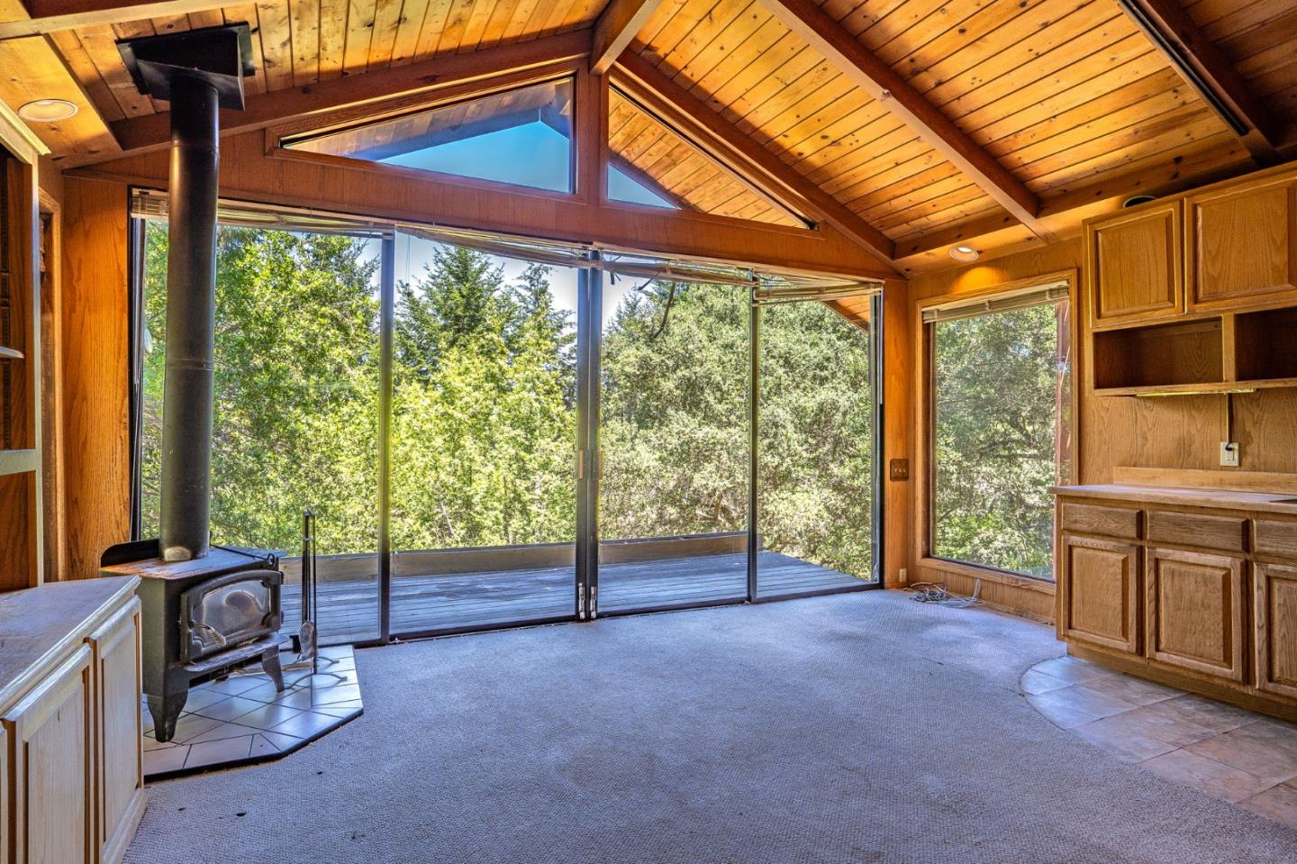 Woodside, California, 94062, United States, 3 Bedrooms Bedrooms, ,4 BathroomsBathrooms,Residential,For Sale,1848969