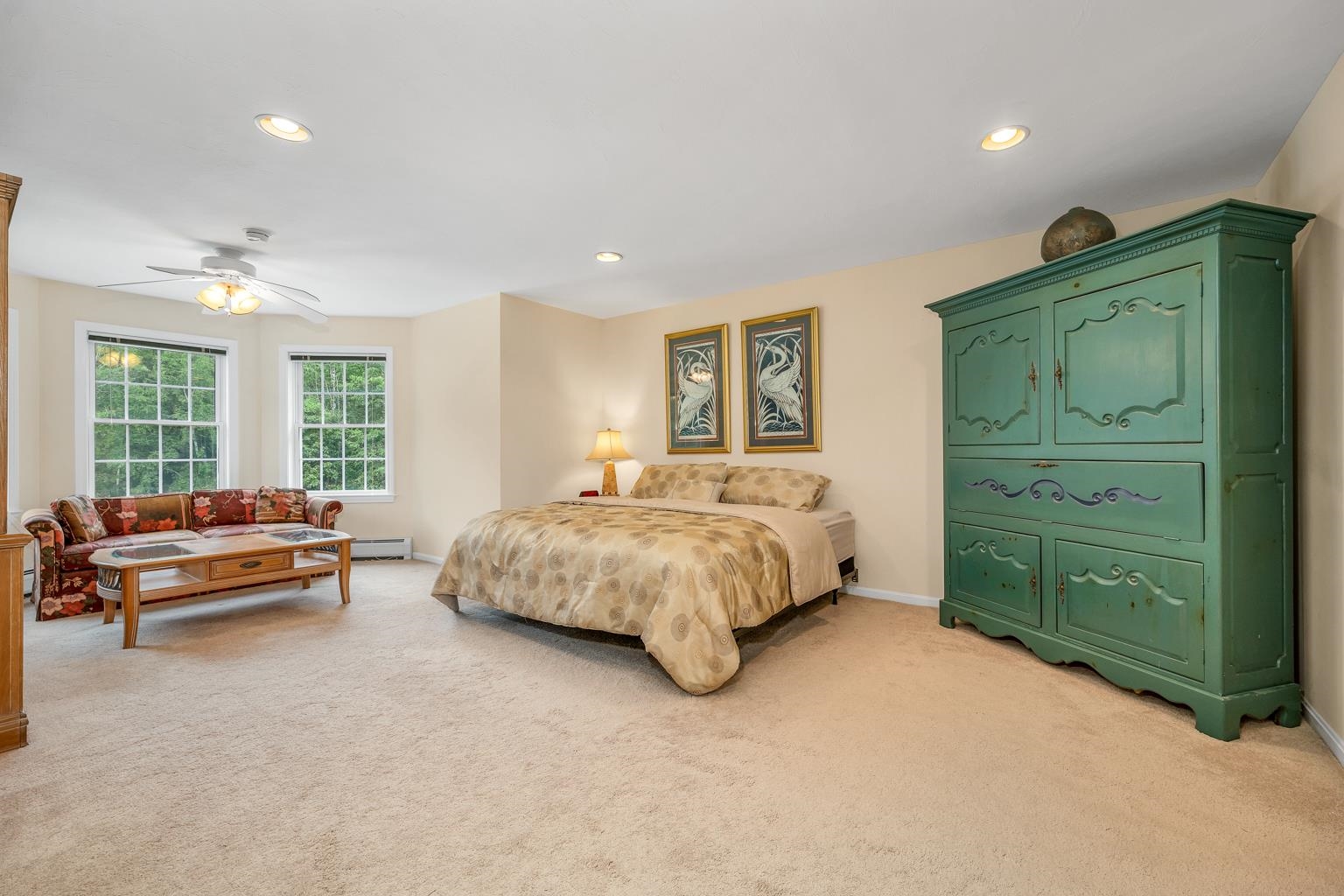Gilford, New Hampshire, 03249, United States, 4 Bedrooms Bedrooms, ,4 BathroomsBathrooms,Residential,For Sale,1857235