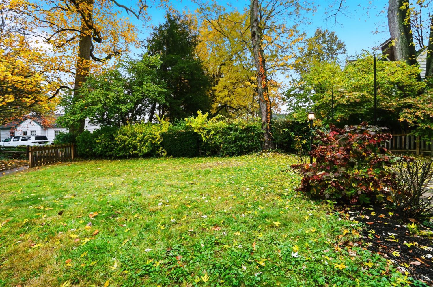 Cincinnati, Ohio, 45227, United States, 3 Bedrooms Bedrooms, ,2 BathroomsBathrooms,Residential,For Sale,1989456