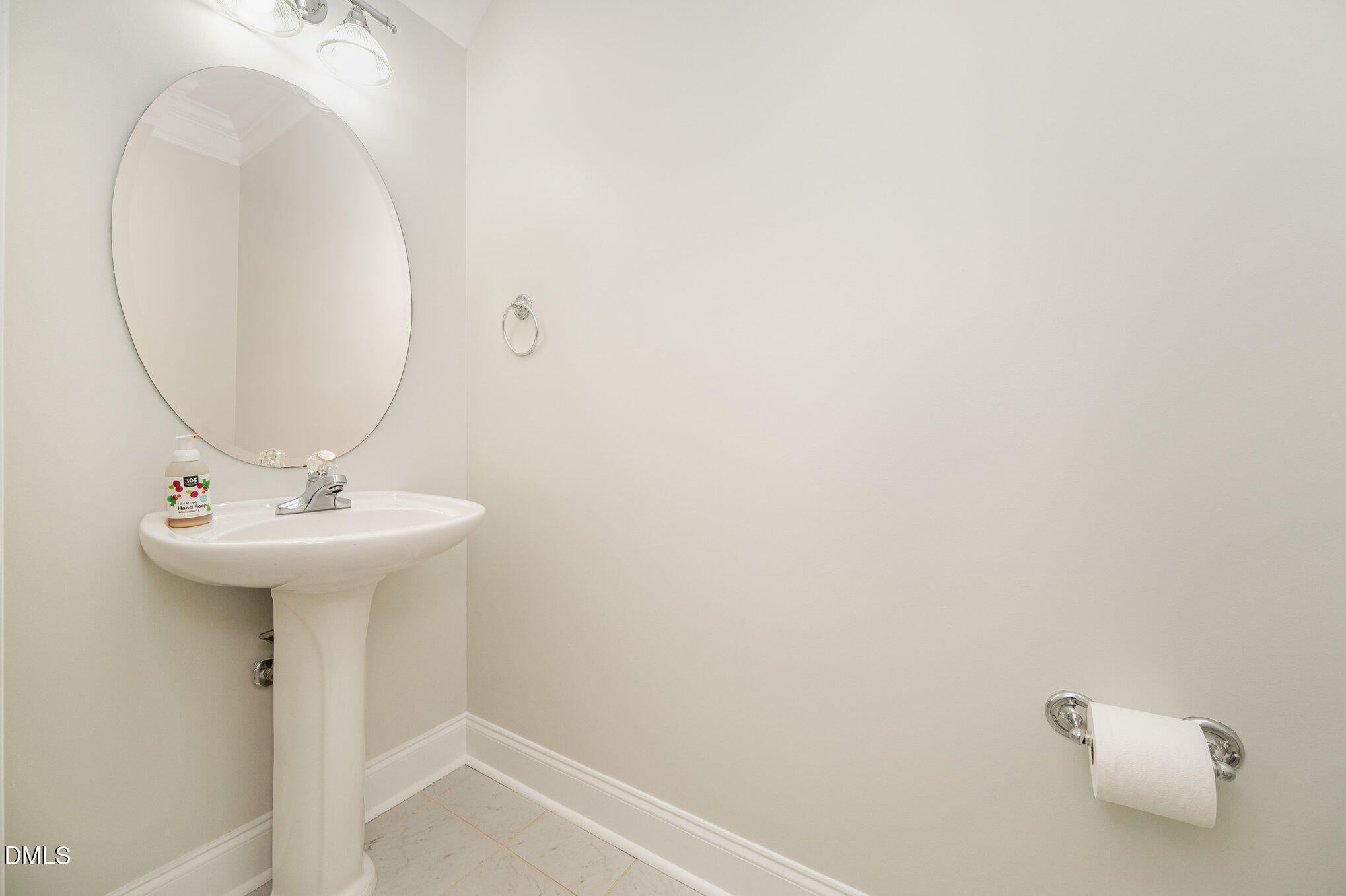 Raleigh, North Carolina, 27612, United States, 3 Bedrooms Bedrooms, ,3 BathroomsBathrooms,Residential,For Sale,1996070