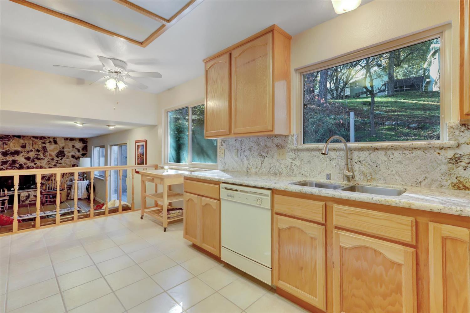 Penn Valley, California, 95946, United States, 3 Bedrooms Bedrooms, ,3 BathroomsBathrooms,Residential,For Sale,2000510