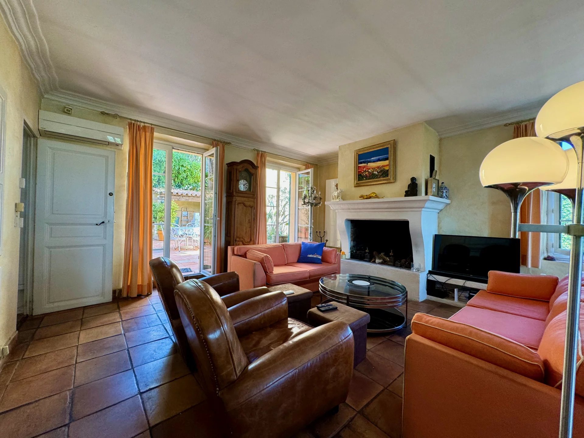 Grimaud, Provence-Alpes-Côte d?Azur, 83310, FR, 4 Bedrooms Bedrooms, ,5 BathroomsBathrooms,Residential,For Sale,1526445