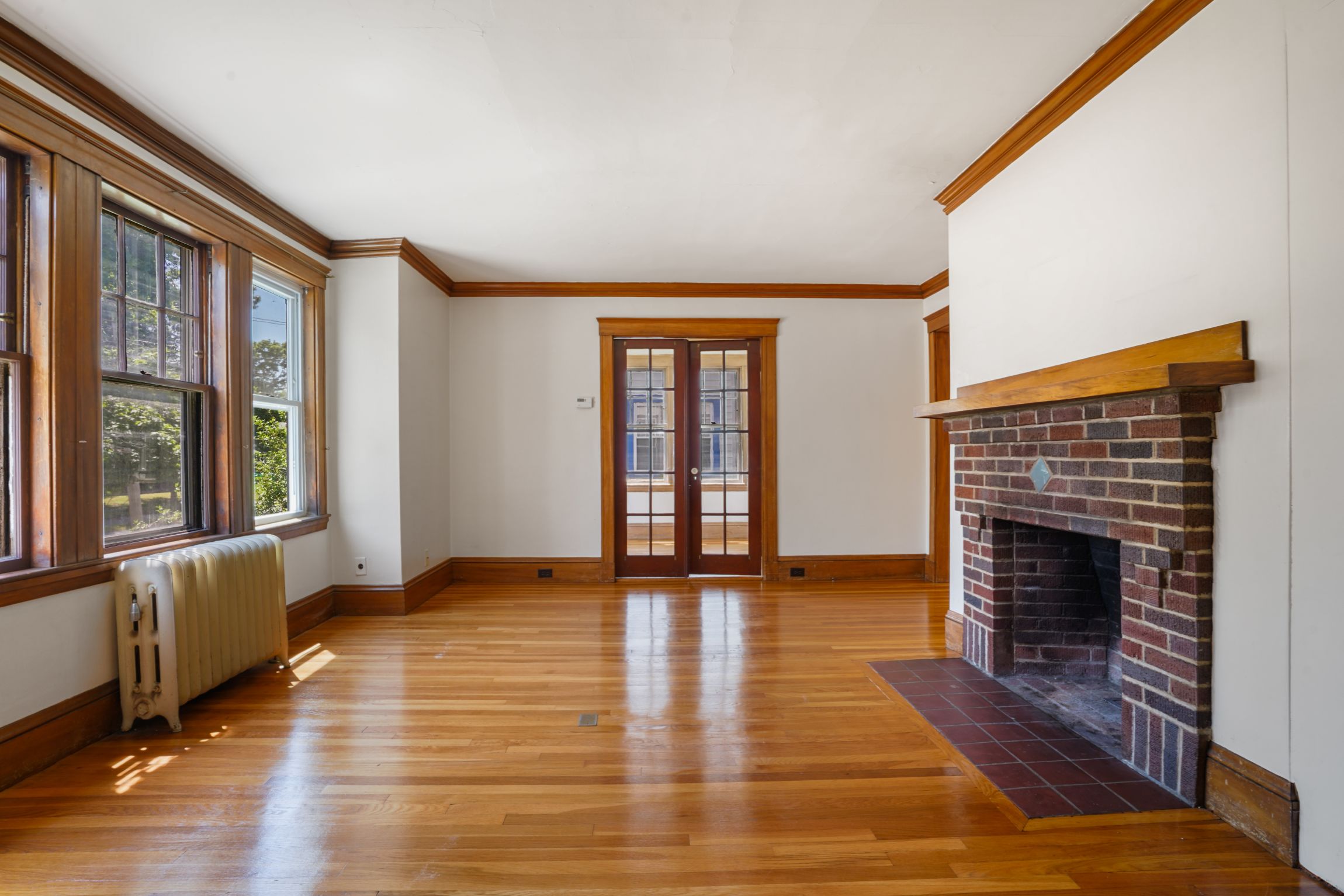 379-381 Newtonville Ave, Newton, MA, 02460 - 物件實景