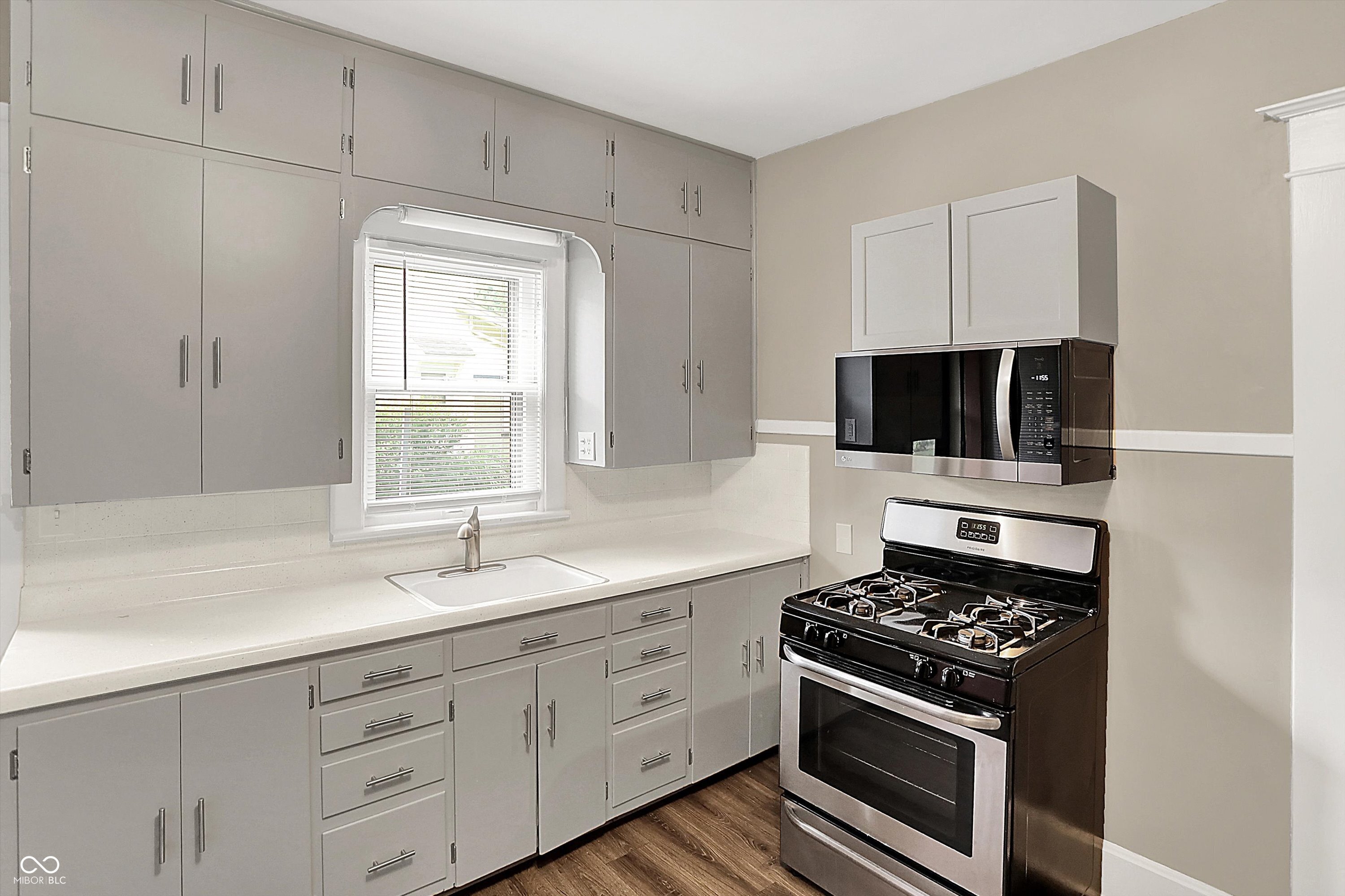 Indianapolis, Indiana, 46201, United States, ,Residential,For Sale,1893687