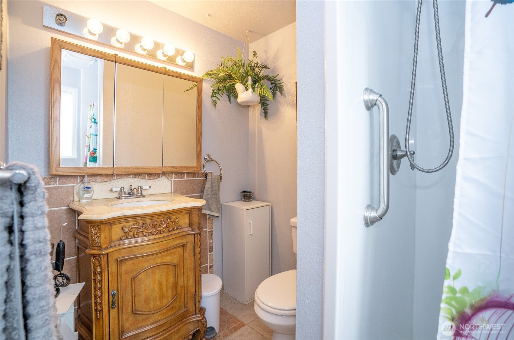 Toledo, Washington, 98591, United States, 3 Bedrooms Bedrooms, ,Residential,For Sale,1976554