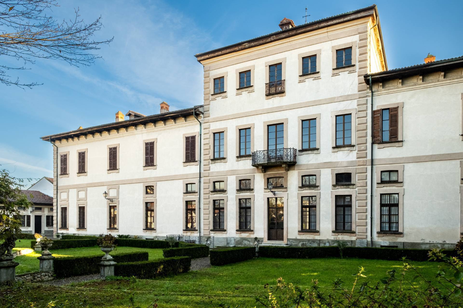 Vittuone, Milano, 20010, IT, 20 Bedrooms Bedrooms, ,10 BathroomsBathrooms,Residential,For Sale,1760713