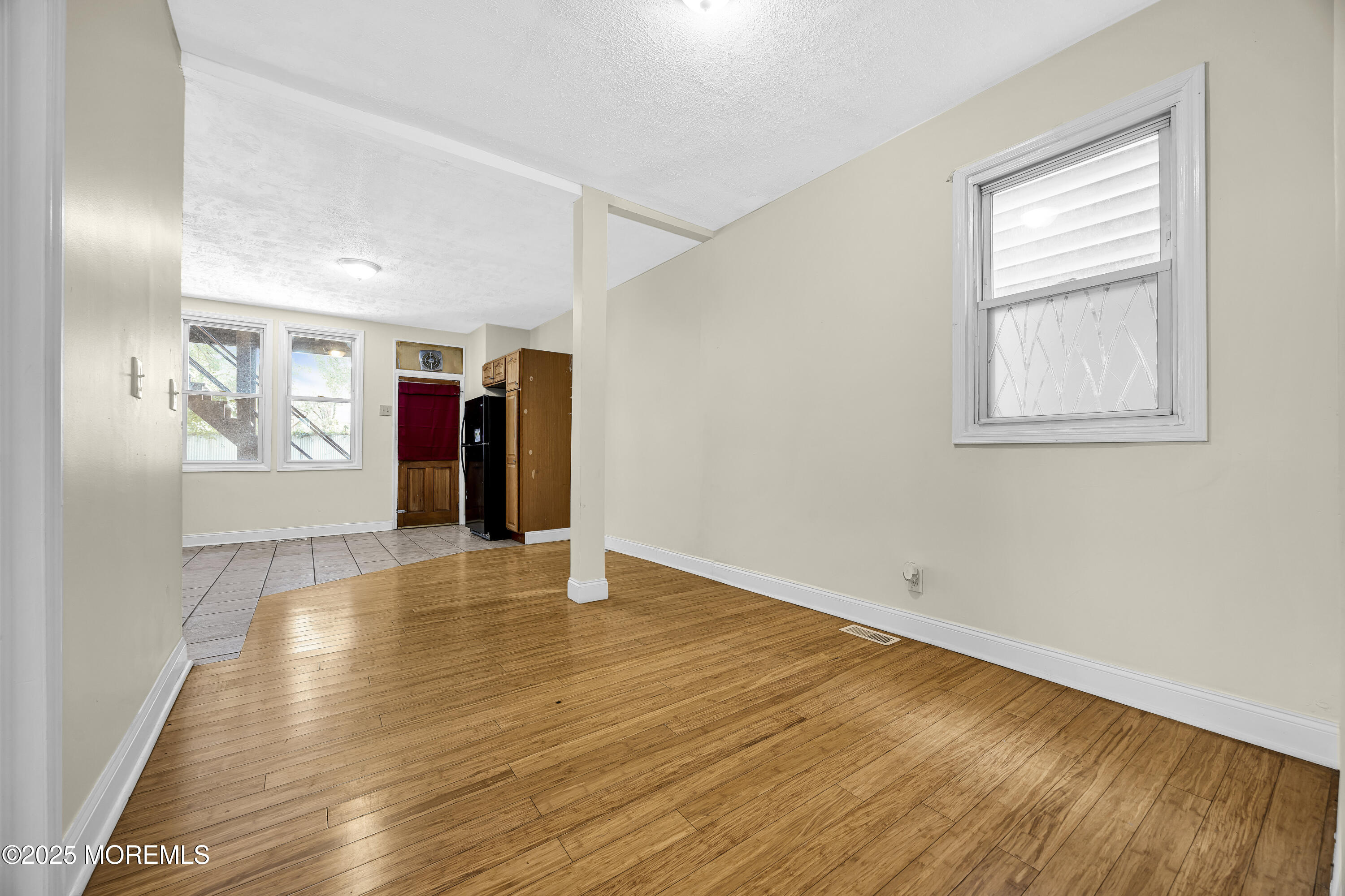 Newark, New Jersey, 07104, United States, 7 Bedrooms Bedrooms, ,3 BathroomsBathrooms,Residential,For Sale,1915900