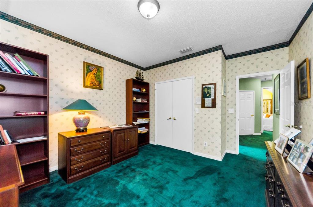 Seminole, Florida, 33777, United States, 4 Bedrooms Bedrooms, ,4 BathroomsBathrooms,Residential,For Sale,1933649