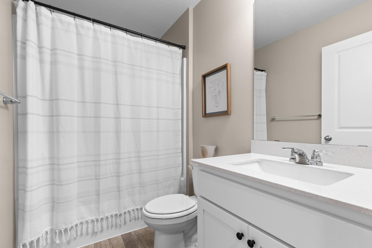 Rosemount, Minnesota, 55068, United States, 4 Bedrooms Bedrooms, ,2 BathroomsBathrooms,Residential,For Sale,1951040