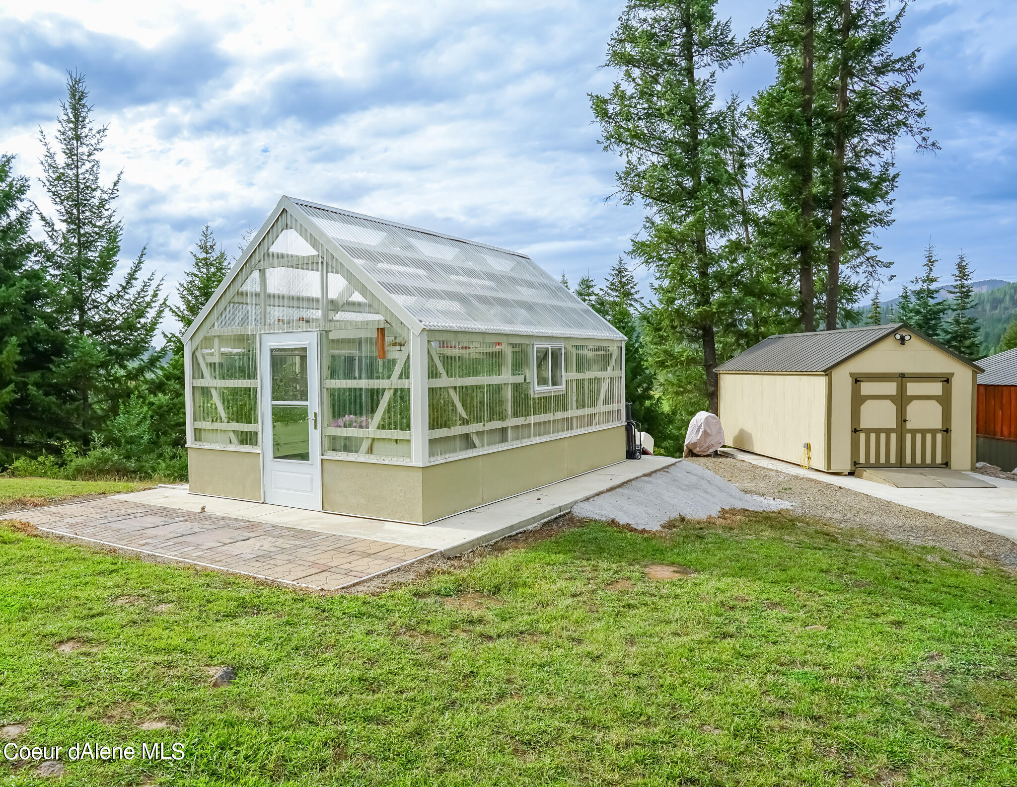 St. Maries, Idaho, 83861, United States, 3 Bedrooms Bedrooms, ,3 BathroomsBathrooms,Residential,For Sale,1923080