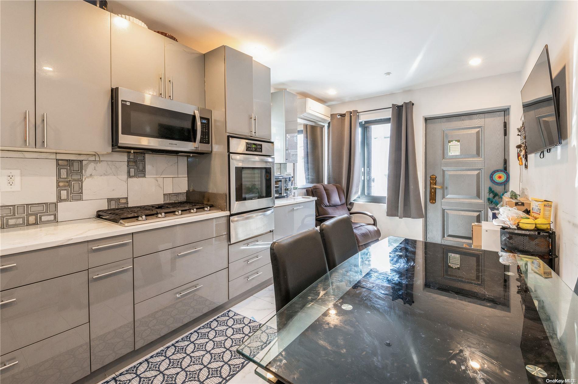 Brooklyn, New York, 11214, United States, ,Residential,For Sale,1731736