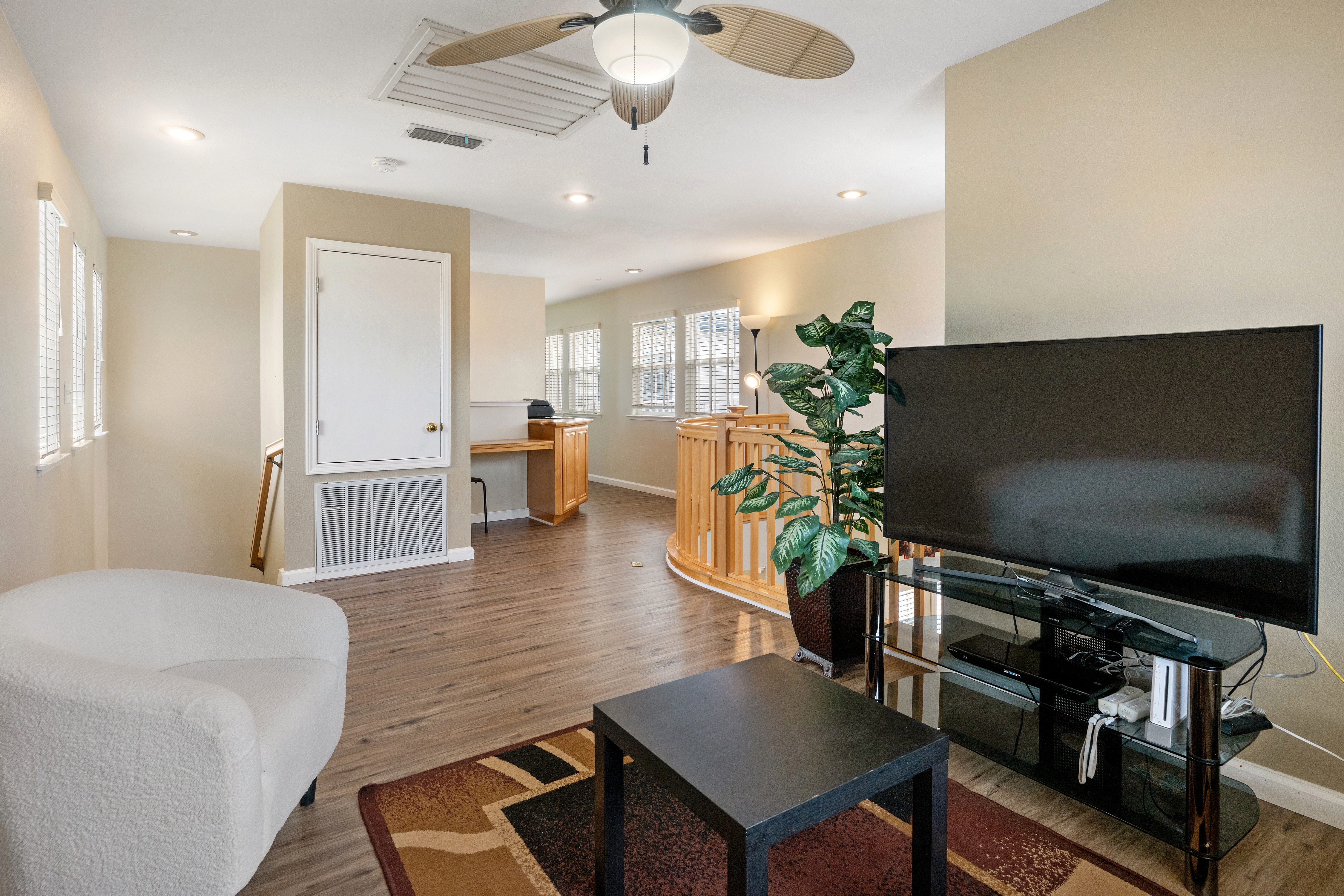  Beautifully Maintained Tracy Home with Spacious Living - 物件實景