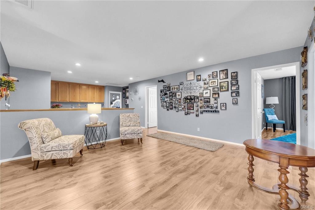 Eastvale, California, 91752, United States, 5 Bedrooms Bedrooms, ,4 BathroomsBathrooms,Residential,For Sale,1825182