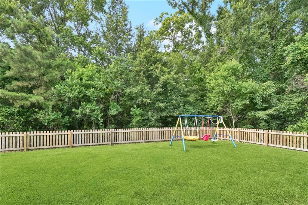 Covington, Louisiana, 70433, United States, 4 Bedrooms Bedrooms, ,3 BathroomsBathrooms,Residential,For Sale,1885201