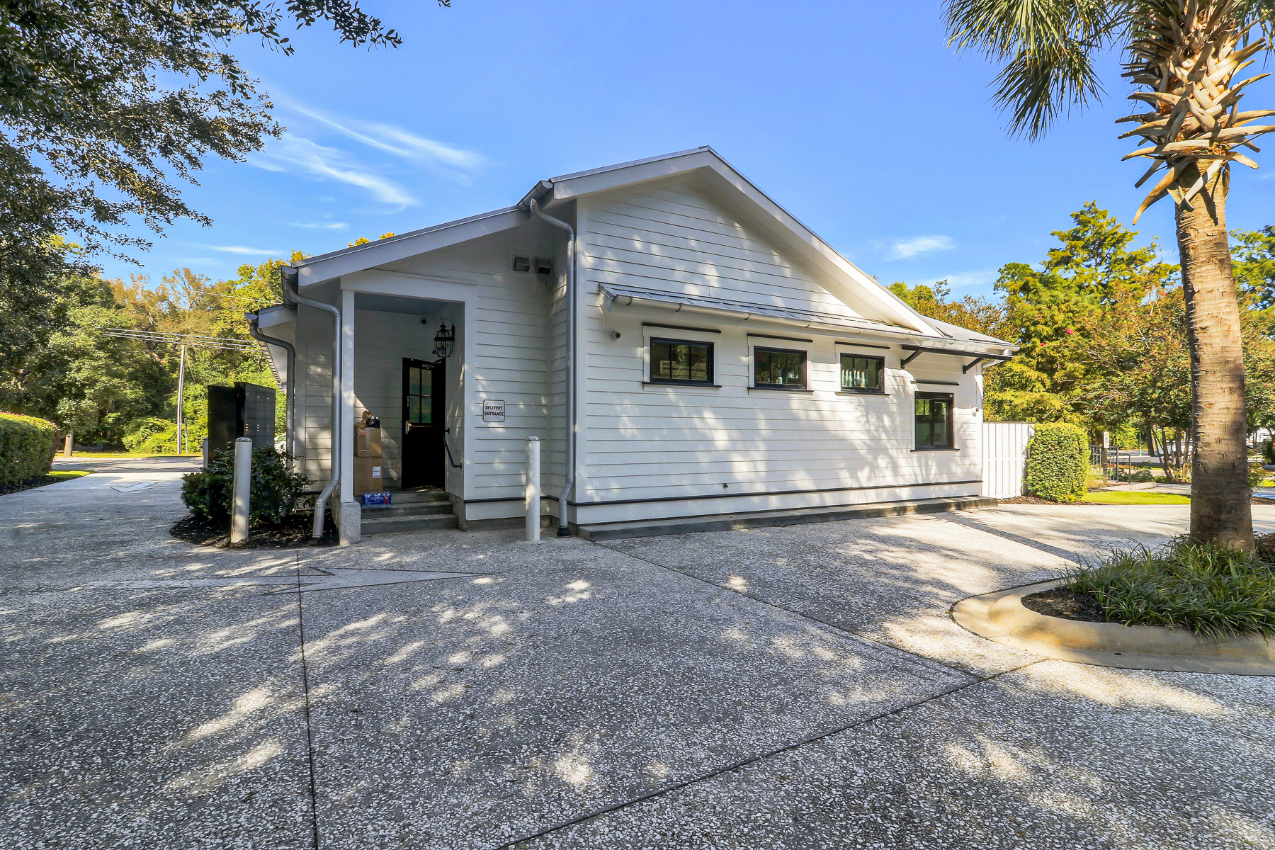  8026 Main Street, Ridgeland - 物件實景