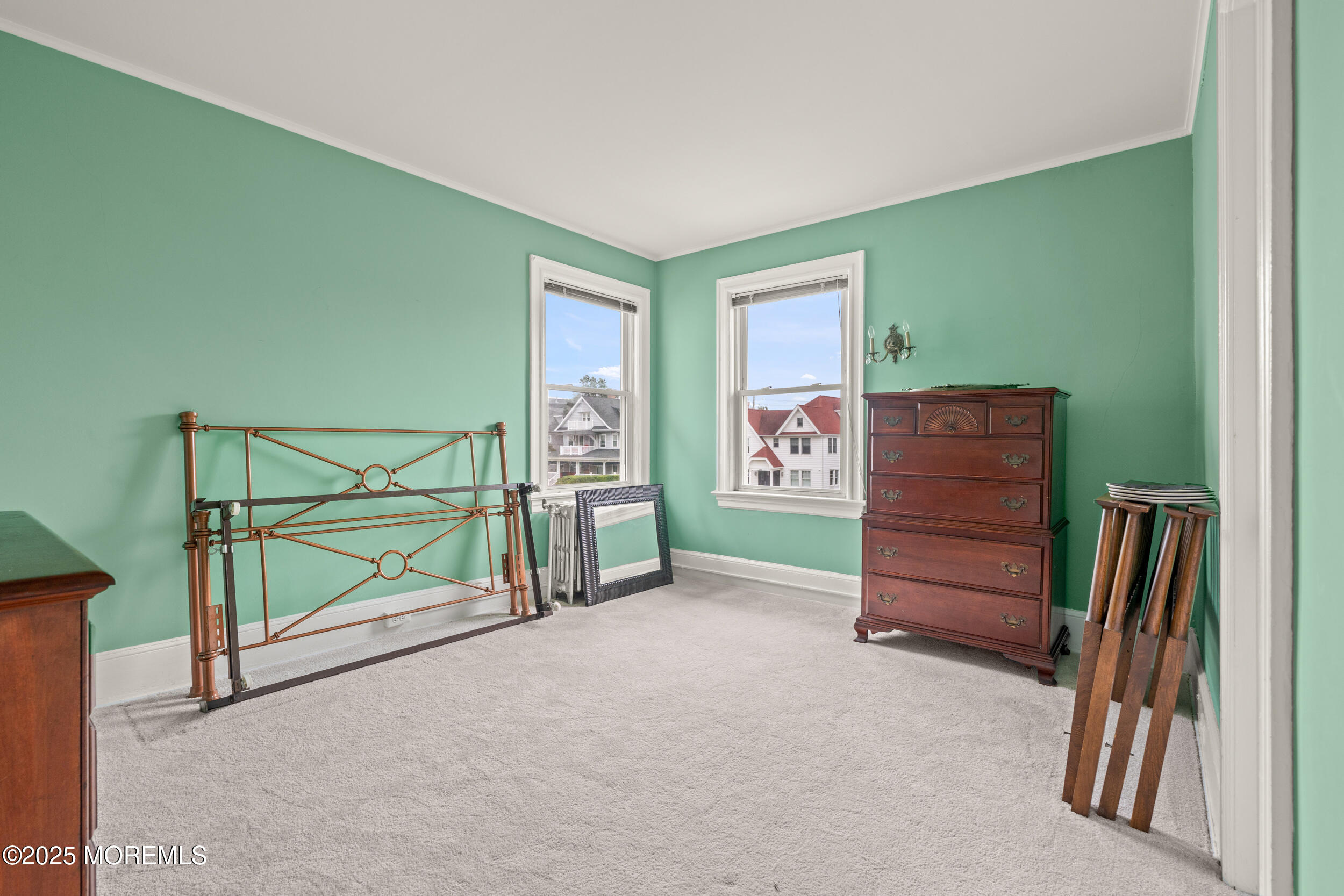 Allenhurst, New Jersey, 07711, United States, 6 Bedrooms Bedrooms, ,4 BathroomsBathrooms,Residential,For Sale,1973765