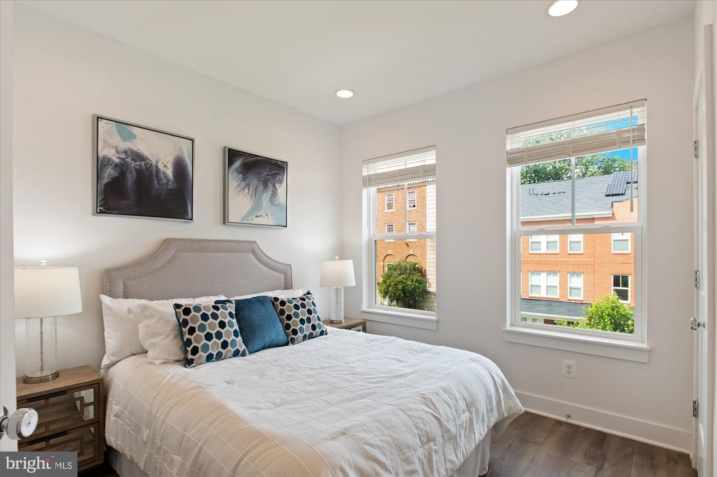 Washington, District of Columbia, 20017, United States, 3 Bedrooms Bedrooms, ,4 BathroomsBathrooms,Residential,For Sale,1918552