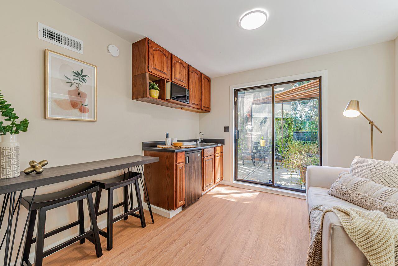 Millbrae, California, 94030, United States, 5 Bedrooms Bedrooms, ,3 BathroomsBathrooms,Residential,For Sale,1938849
