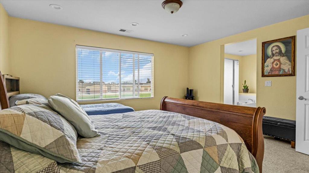 Greenfield, California, 93927, United States, 4 Bedrooms Bedrooms, ,3 BathroomsBathrooms,Residential,For Sale,1990832