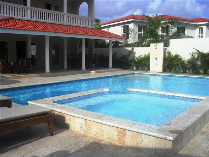 Sosua, DO, 6 Bedrooms Bedrooms, ,6 BathroomsBathrooms,Residential,For Sale,388996