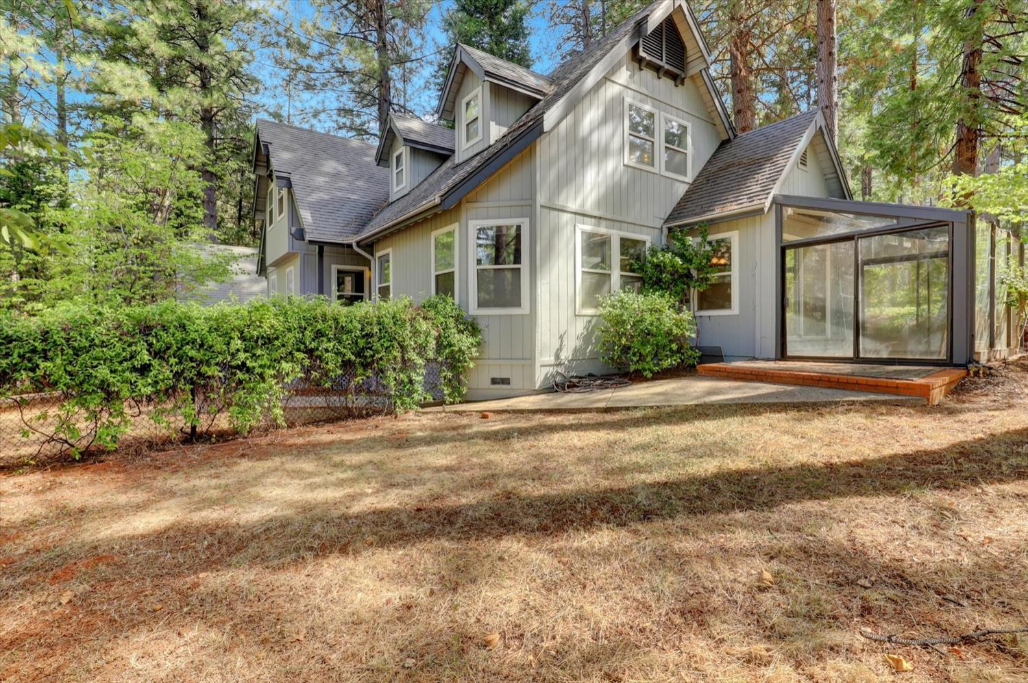 Nevada City, California, 95959, United States, 4 Bedrooms Bedrooms, ,3 BathroomsBathrooms,Residential,For Sale,1942290