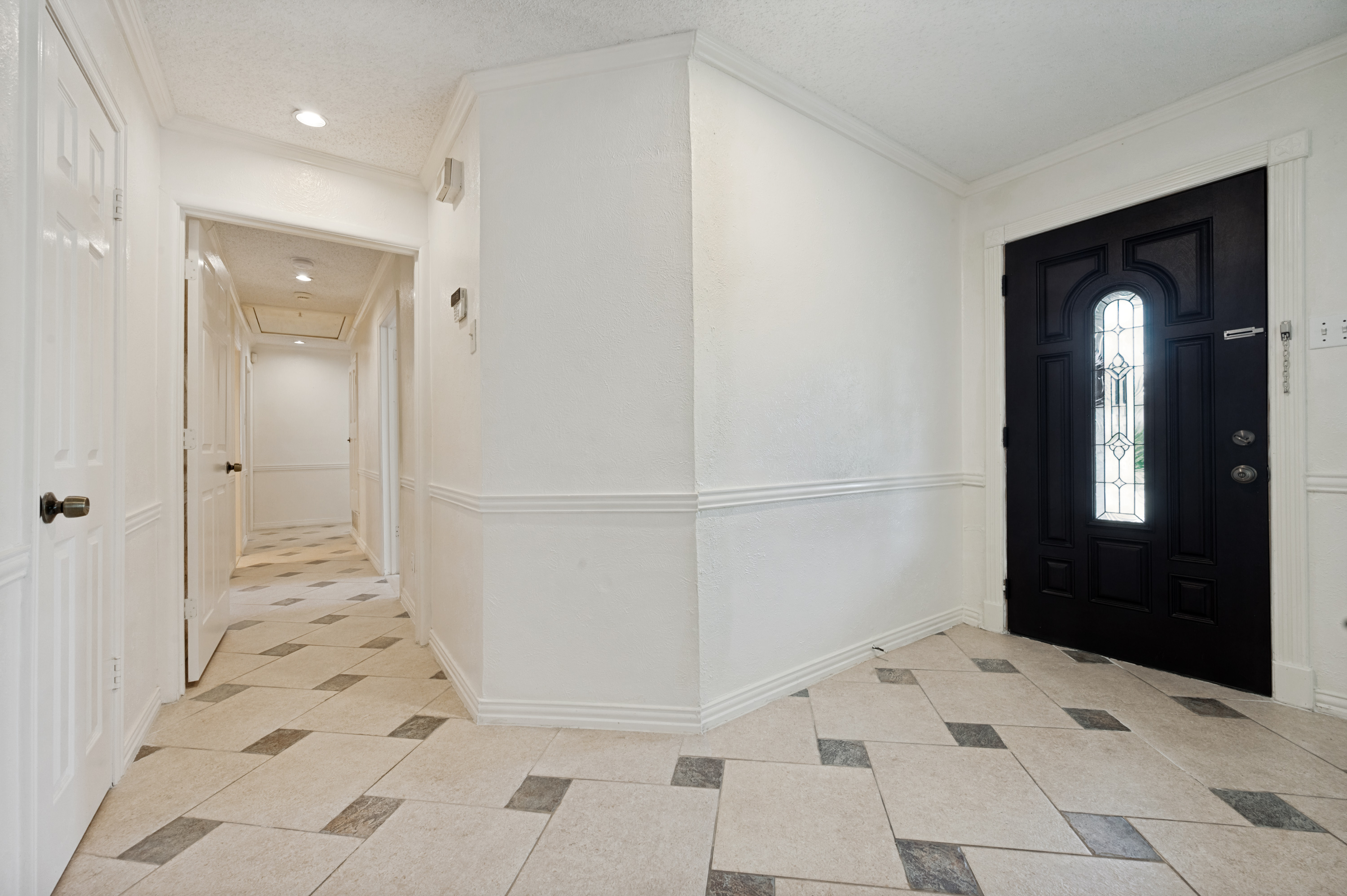  221 Linda Lane, Irving, TX, 75062 - 物件實景
