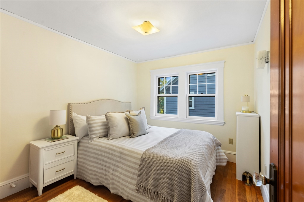 Malden, Massachusetts, 02148, United States, 3 Bedrooms Bedrooms, ,2 BathroomsBathrooms,Residential,For Sale,1942894