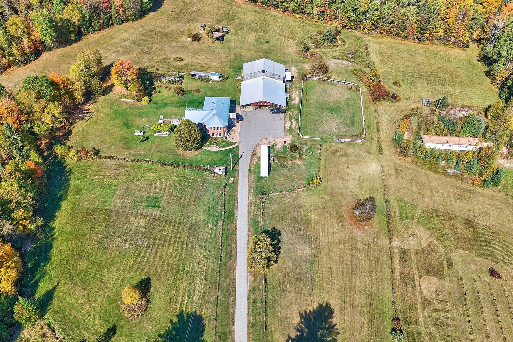 Peaceful Country Acreage - 物件實景