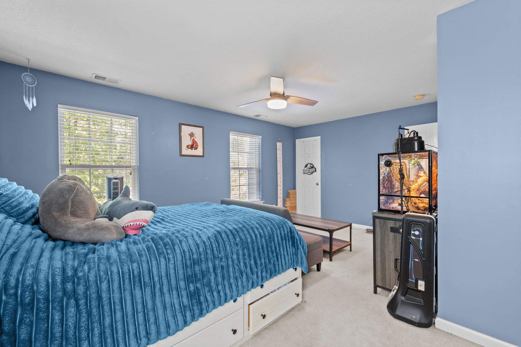  6823 Watch Harbour Circle, Hayes, VA 23072 - 物件實景
