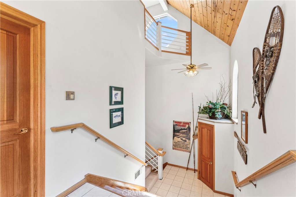 Lake Arrowhead, California, 92352, United States, 3 Bedrooms Bedrooms, ,3 BathroomsBathrooms,Residential,For Sale,1951149