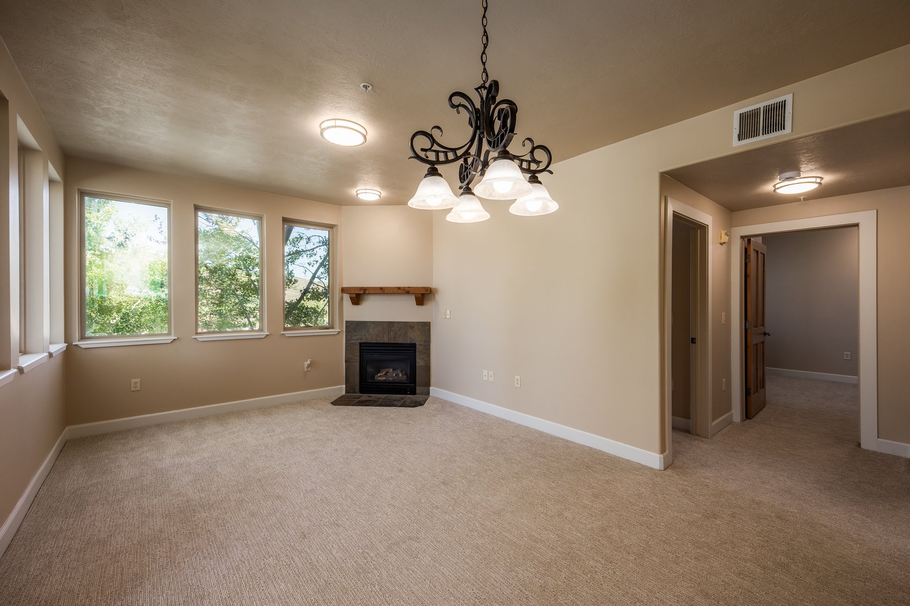  Tranquil Views and Convenient Location for Ideal Park City Living - 物件實景