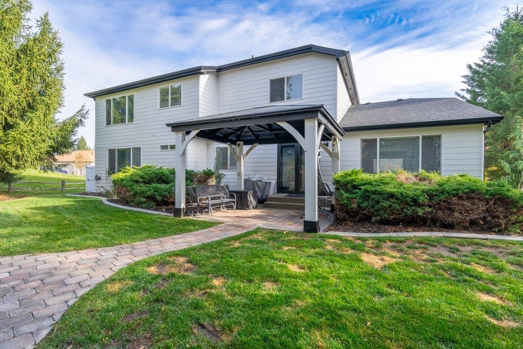 Veradale, Washington, 99037, United States, 6 Bedrooms Bedrooms, ,4 BathroomsBathrooms,Residential,For Sale,1986098