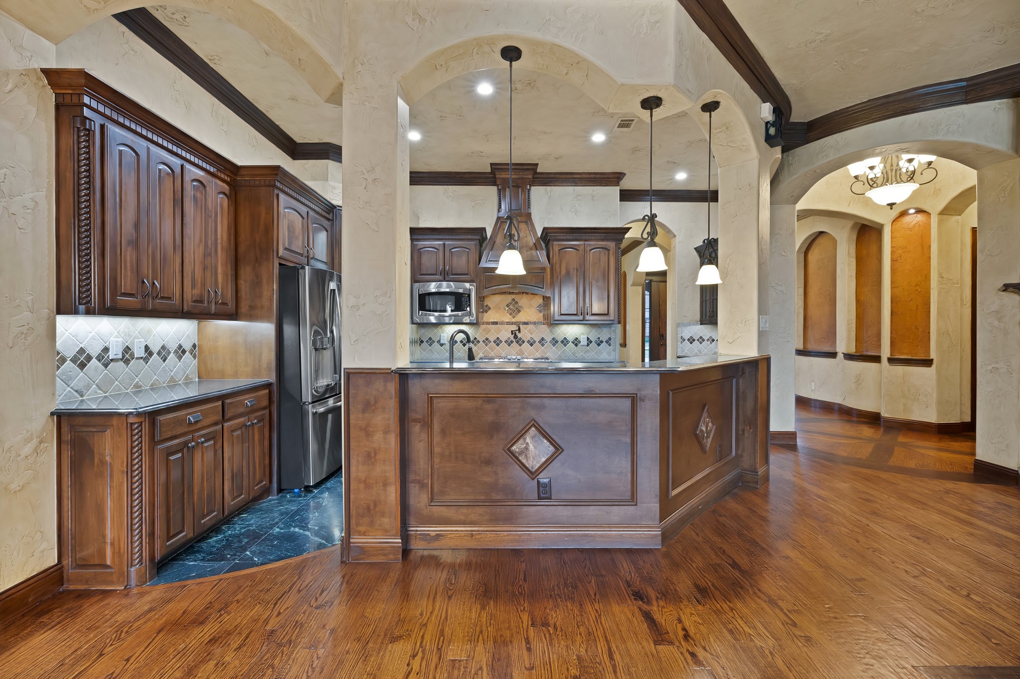 Mansfield, Texas, 76063, United States, 5 Bedrooms Bedrooms, ,5 BathroomsBathrooms,Residential,For Sale,1796537