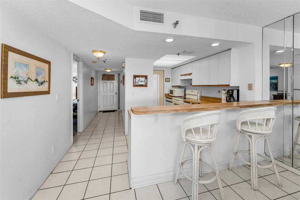 Indian Shores, Florida, 33785, United States, 2 Bedrooms Bedrooms, ,2 BathroomsBathrooms,Residential,For Sale,1992021