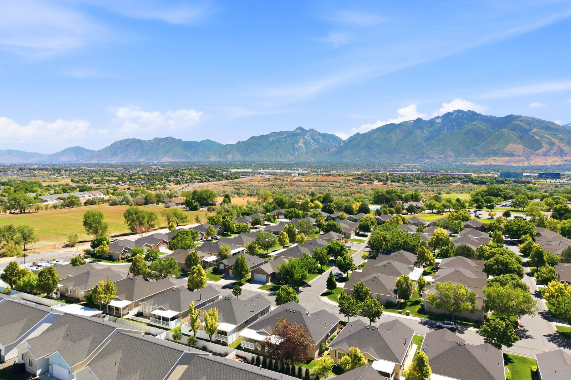  Rarely Available 55+ Home in The Vistas at Riverbend - 物件實景